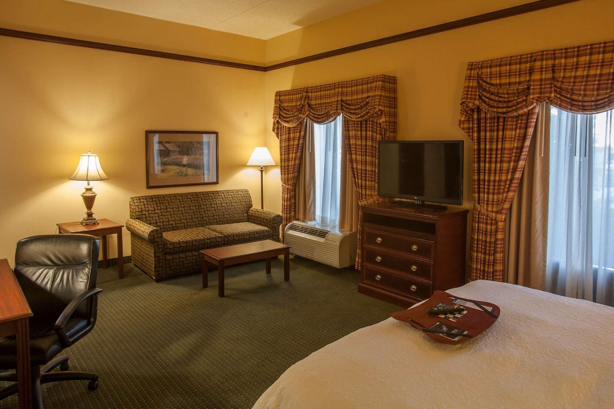 Hampton Inn & Suites Стилуотер Экстерьер фото