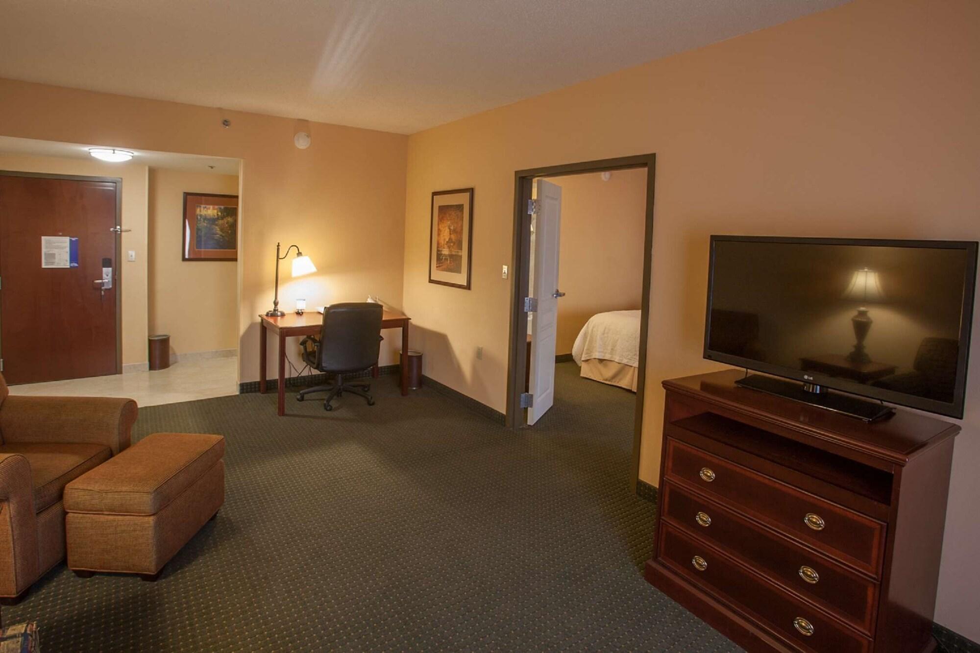 Hampton Inn & Suites Стилуотер Экстерьер фото